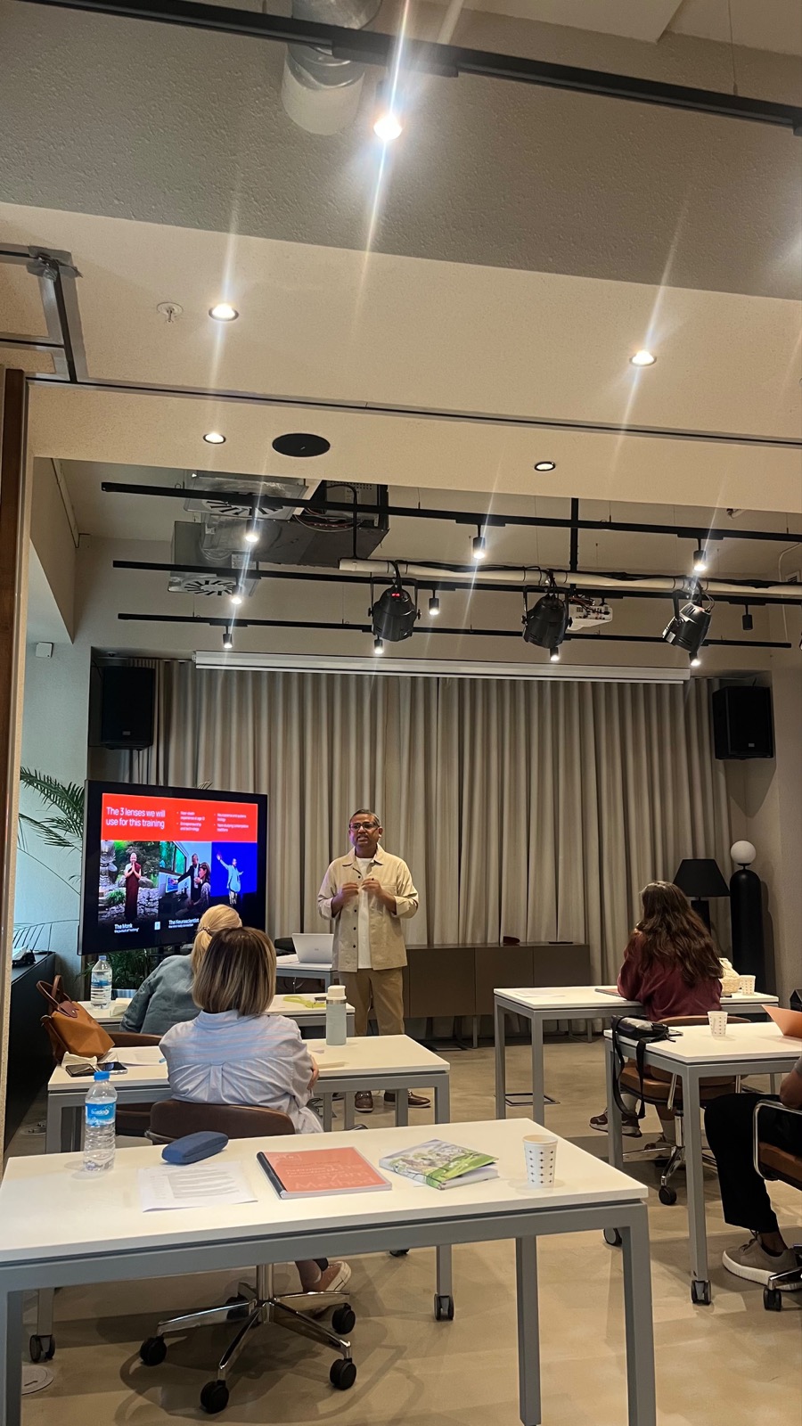 Dr. Leo explaining the 3 lenses framework